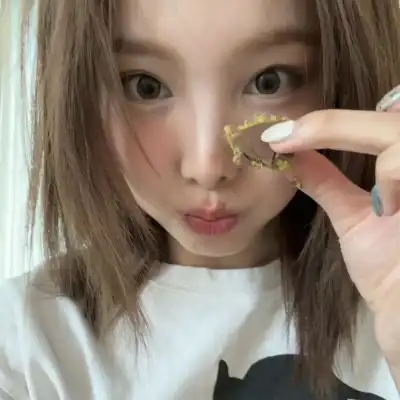 袁思思 袁思思